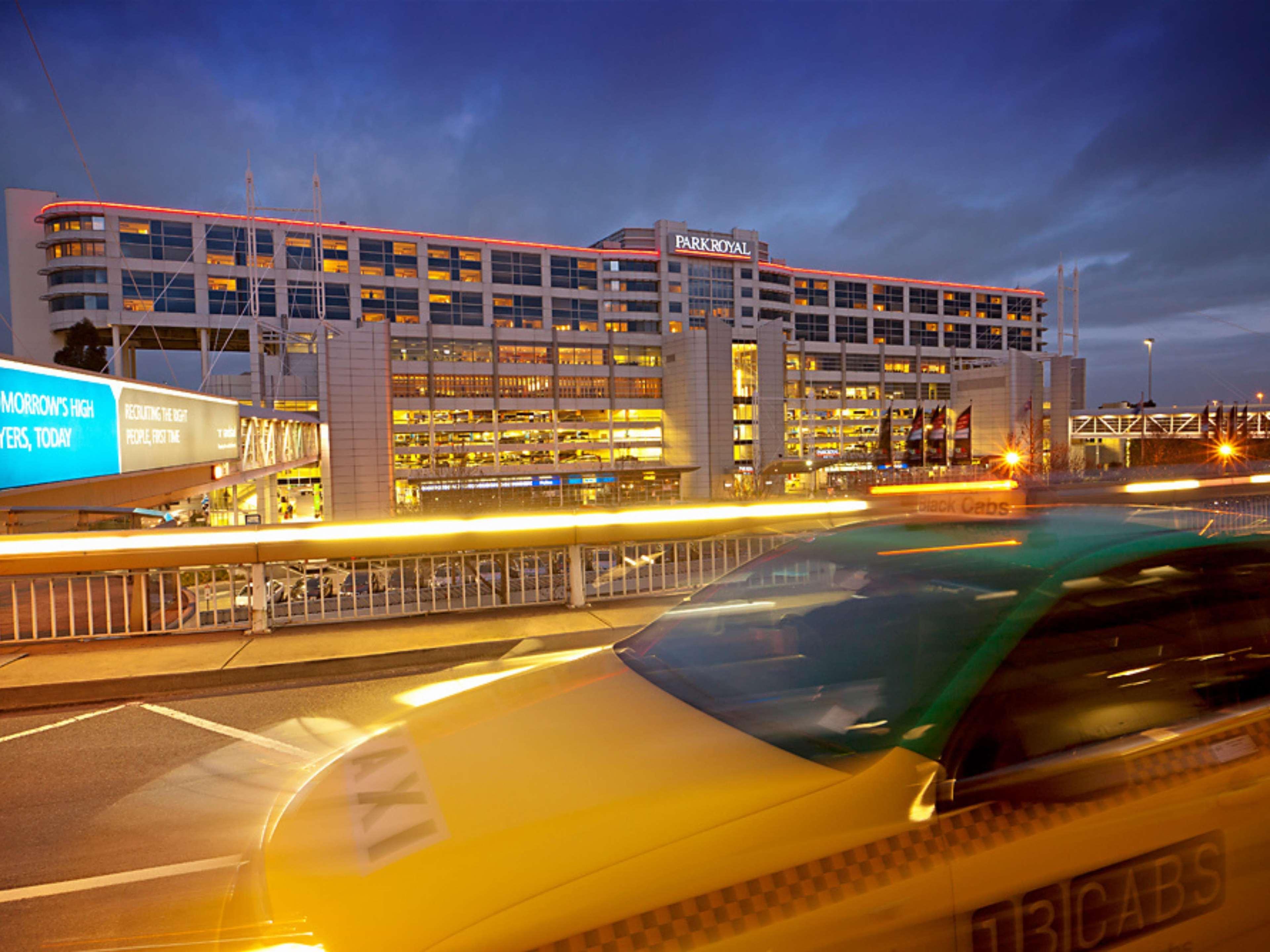 PARKROYAL Melbourne Airport Tullamarine Eksteriør billede